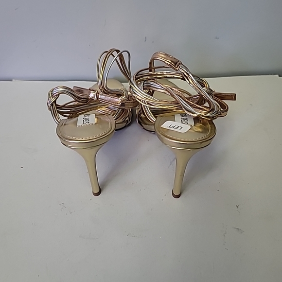 Steve Madden Lele Two Tone Metallic Leather Strappy Dress Sandals - Picture 8 of 8